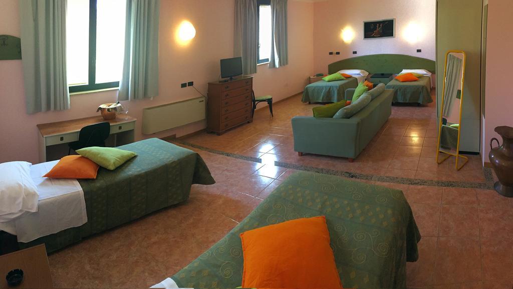Hotel Salus Sant'Andrea Bagni Dış mekan fotoğraf