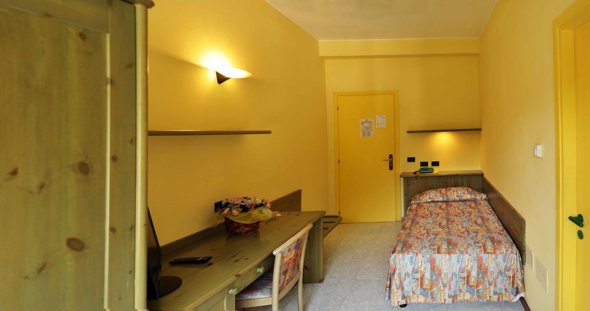 Hotel Salus Sant'Andrea Bagni Dış mekan fotoğraf