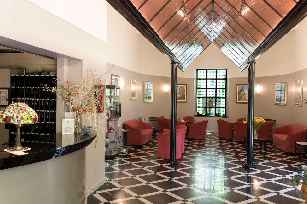 Hotel Salus Sant'Andrea Bagni Dış mekan fotoğraf